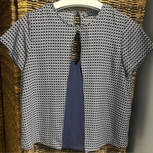 Zara,Trafaluc,Womens Split double layer top,Size:Small,‎ Pre-Owned,Button neck